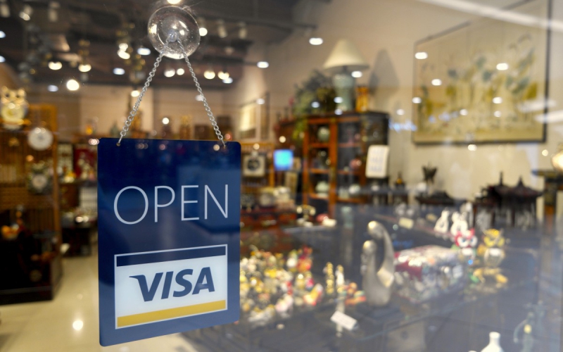 magasin-LA COLLE SUR LOUP-min_open_sign_visa_sign_open_store_sign_visa_credit_card_business-810443